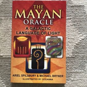The Mayan oracle book + cards